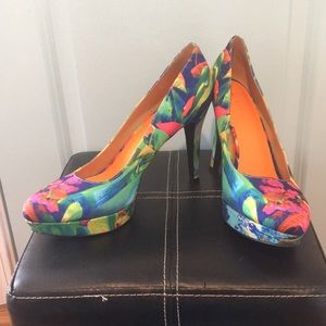 New Bright Floral Nine West Heels size 11